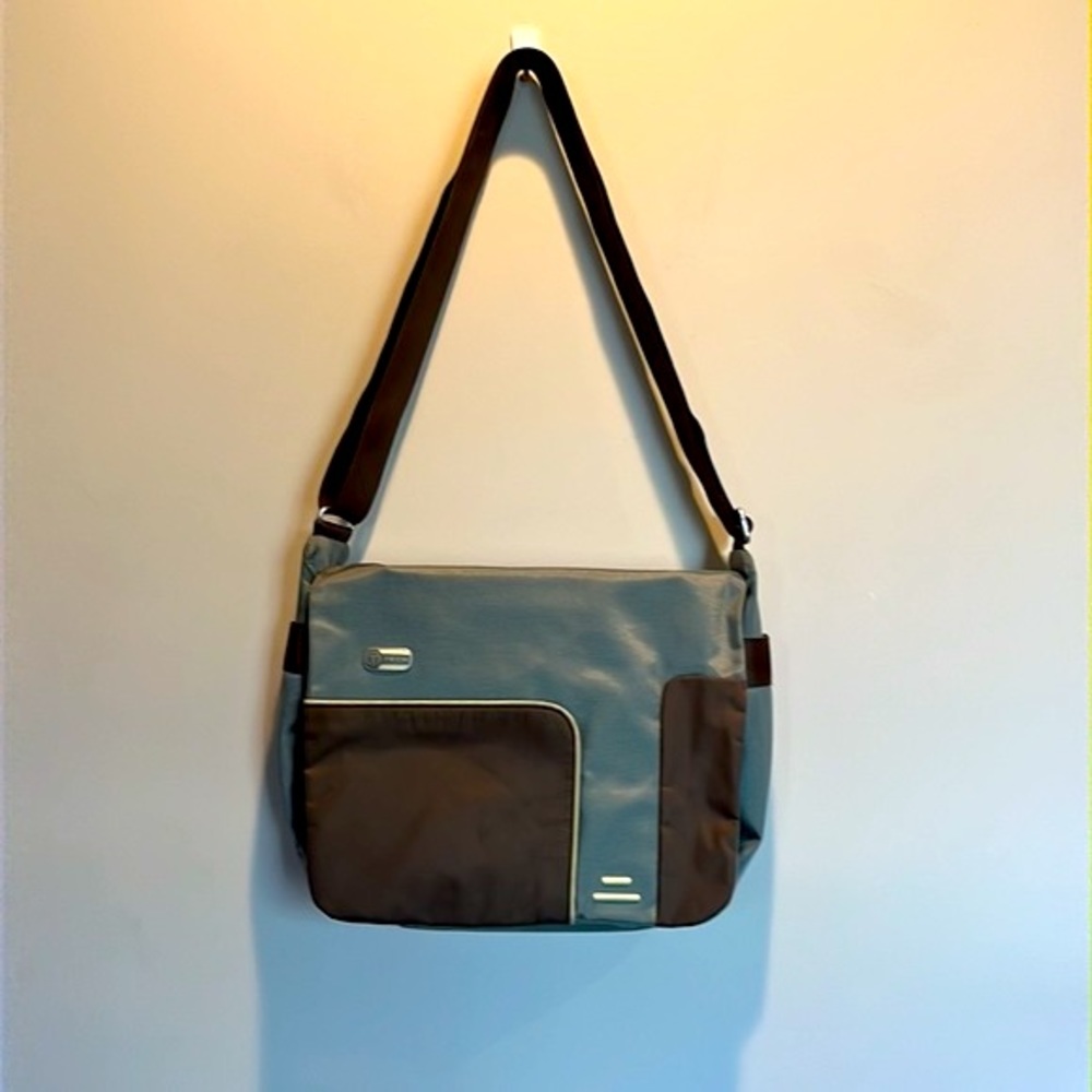 Tumi Laptop Bag in Blue and Brown